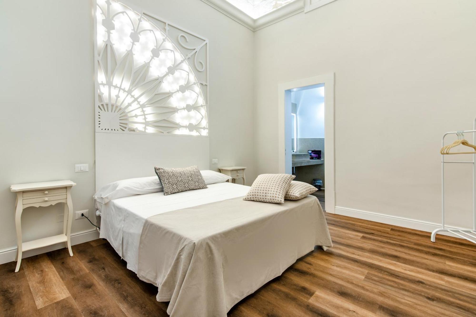 Vittoria Luxury House Bed and Breakfast Lecce Eksteriør billede